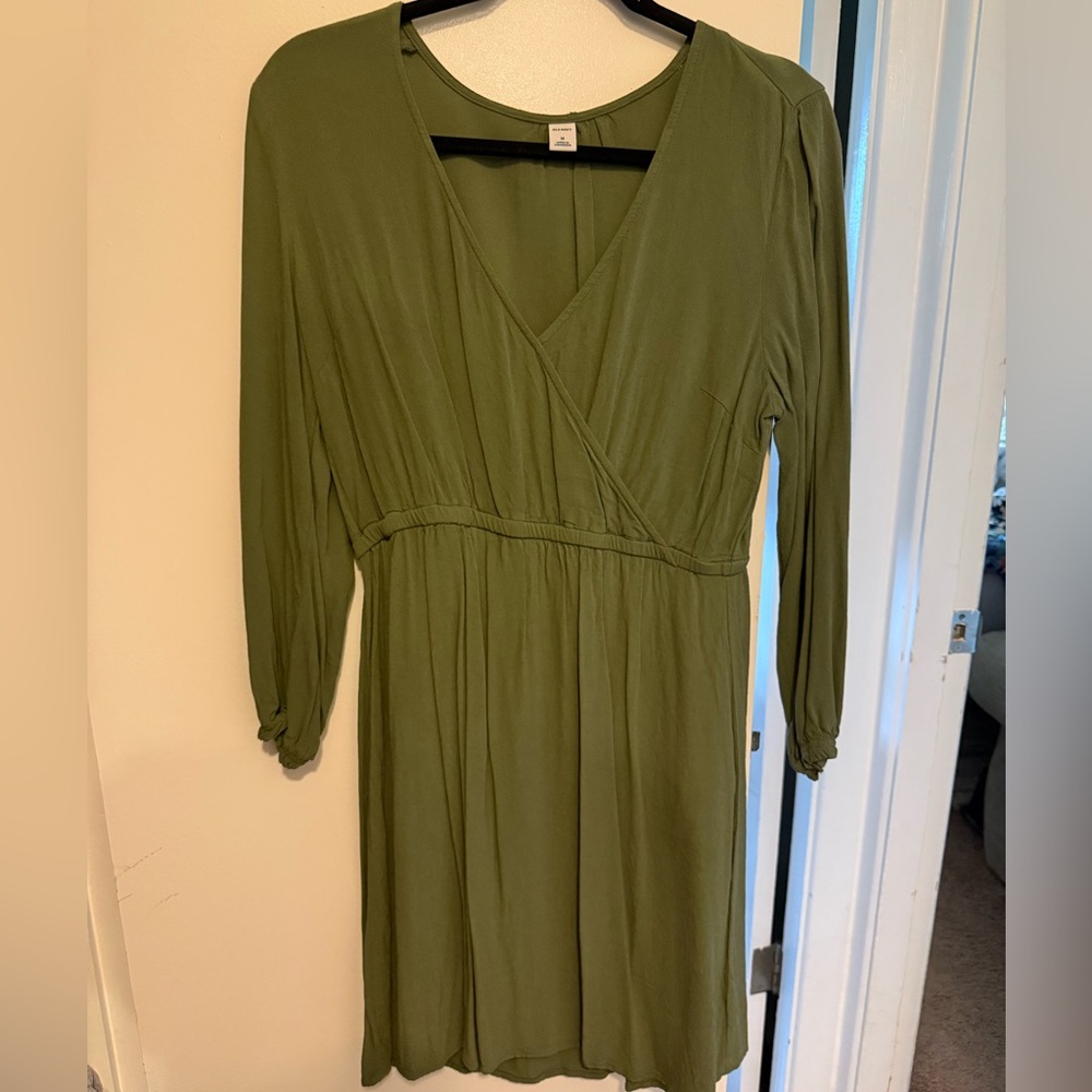 Old Navy Olive Green Sleeve V-Neck Dress